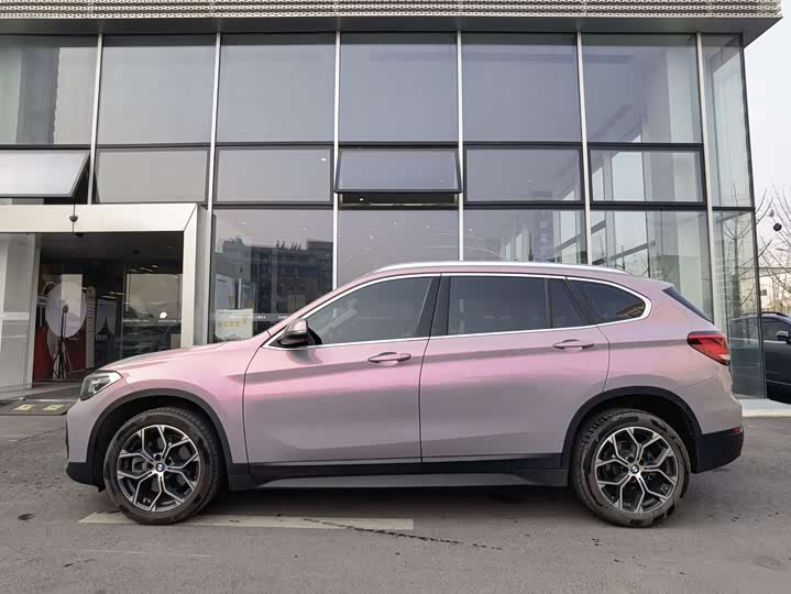 Фото 4 - BMW X1