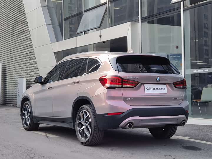 Фото 5 - BMW X1