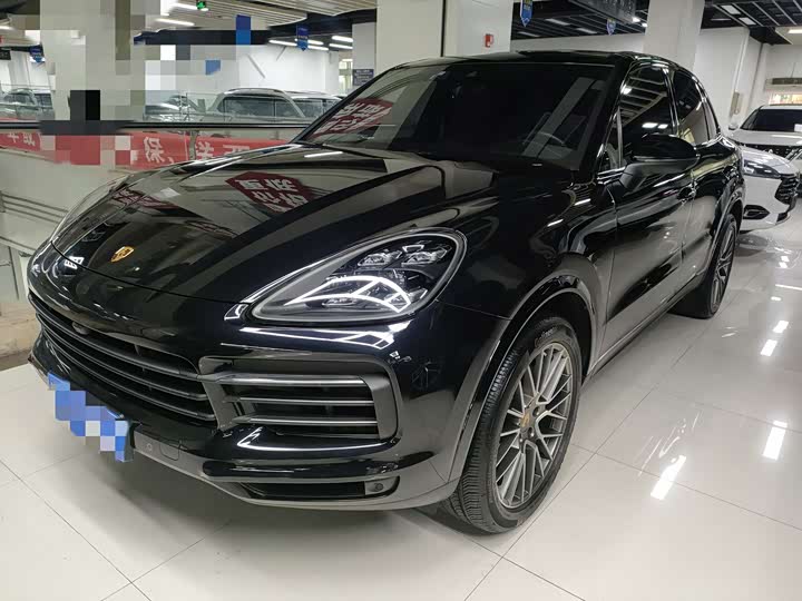 Фото 1 - Porsche Cayenne