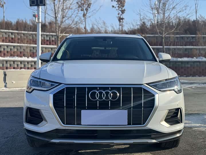 Фото 2 - Audi Q3