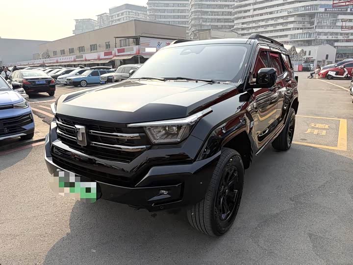 Фото 1 - Tank 400 Hybrid