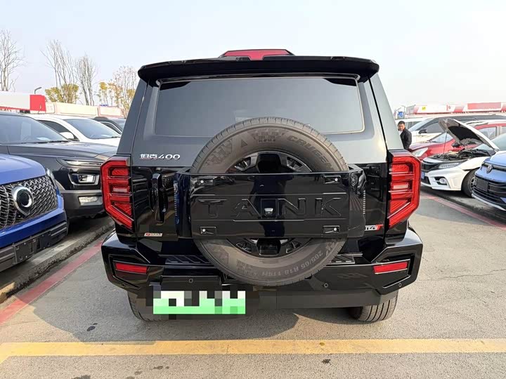 Фото 4 - Tank 400 Hybrid