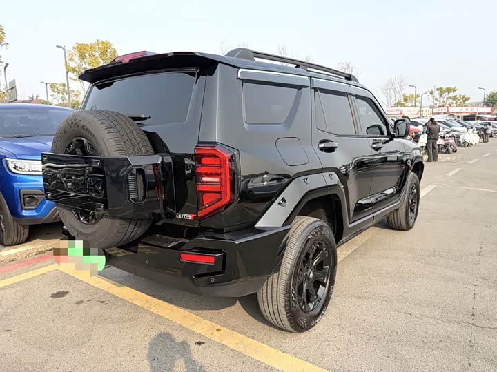 Фото 5 - Tank 400 Hybrid