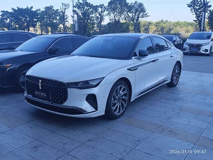 Фото 1 - Lincoln Z (Zephyr)