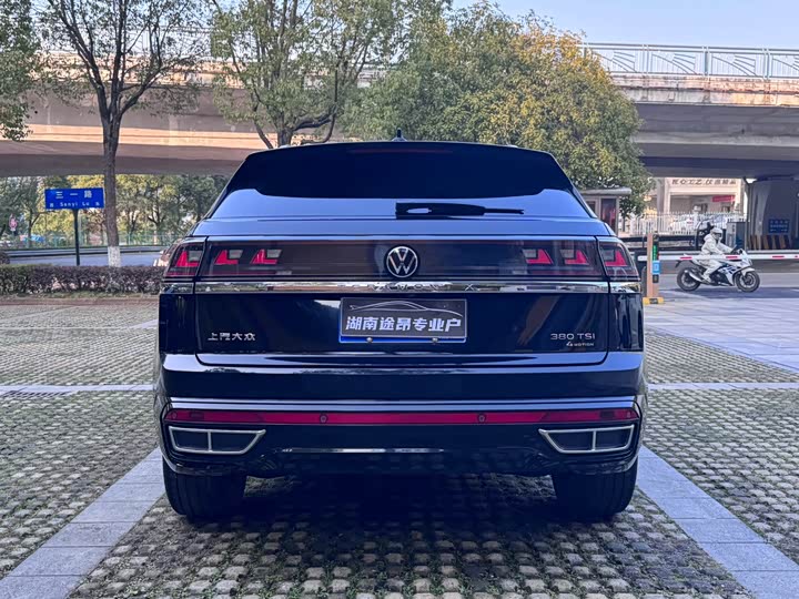 Фото 7 - Volkswagen Teramont Pro