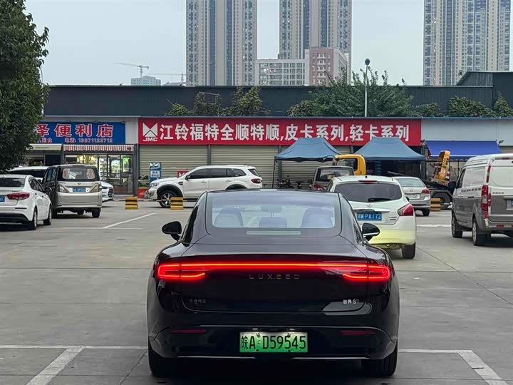 Фото 5 - Luxeed S7