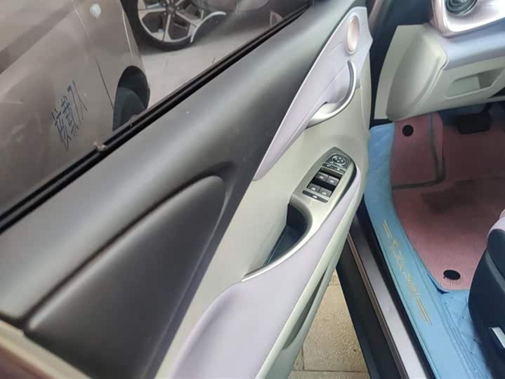 Фото 7 - BYD Dolphin