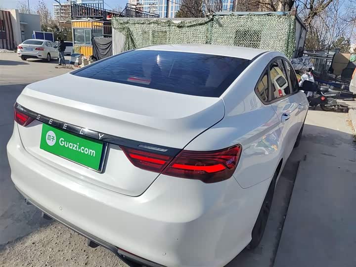 Фото 7 - Geely Binrui