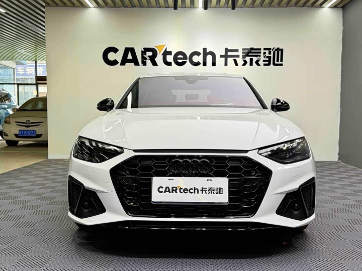 Фото 1 - Audi A4L