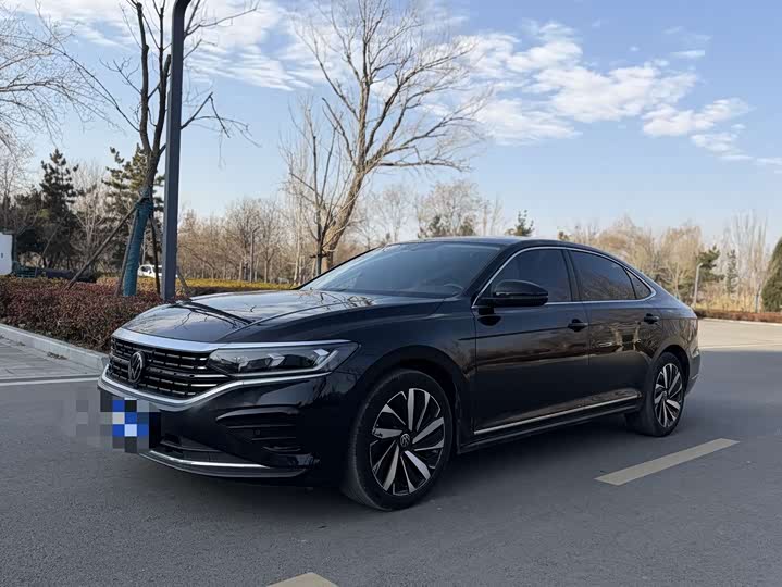 Фото 1 - Volkswagen Passat