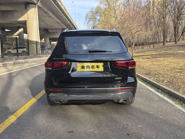 Фото 5 - Mercedes-Benz GLB-Class