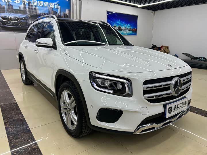 Фото 2 - Mercedes-Benz GLB-Class