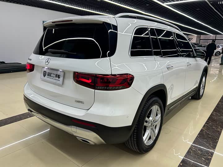 Фото 4 - Mercedes-Benz GLB-Class