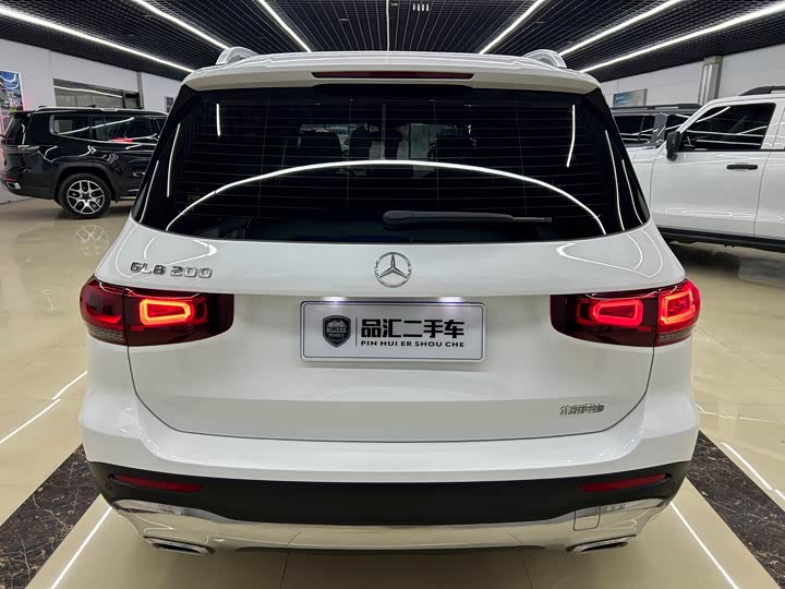 Фото 5 - Mercedes-Benz GLB-Class