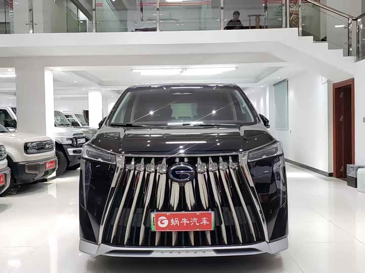 Фото 2 - GAC Trumpchi E9