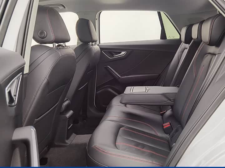 Фото 5 - Audi Q2L