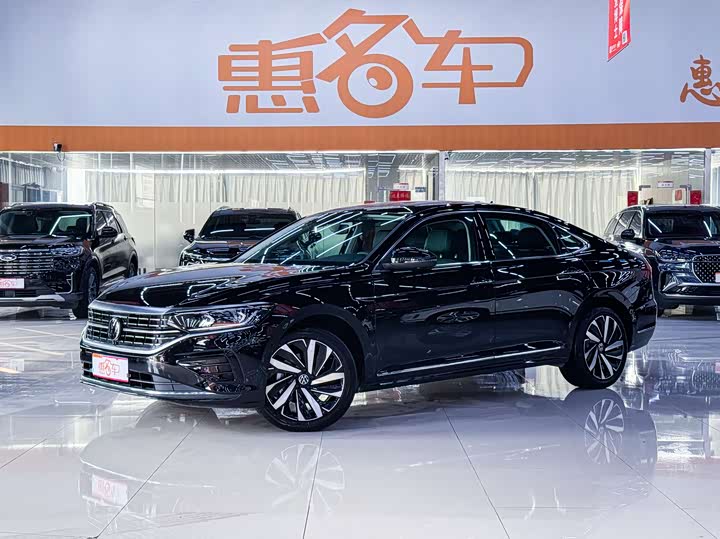 Фото 2 - Volkswagen Passat