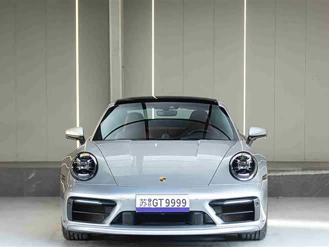 Фото 4 - Porsche 911