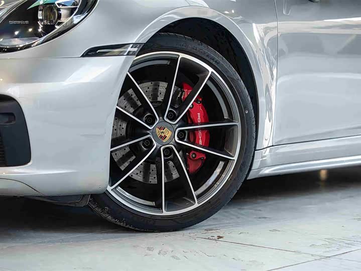 Фото 5 - Porsche 911