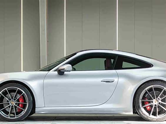 Фото 6 - Porsche 911