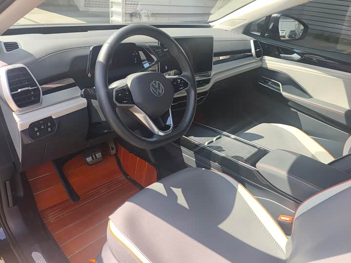 Фото 9 - Volkswagen ID.6 Crozz