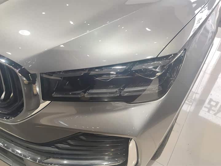 Фото 5 - Geely Monjaro