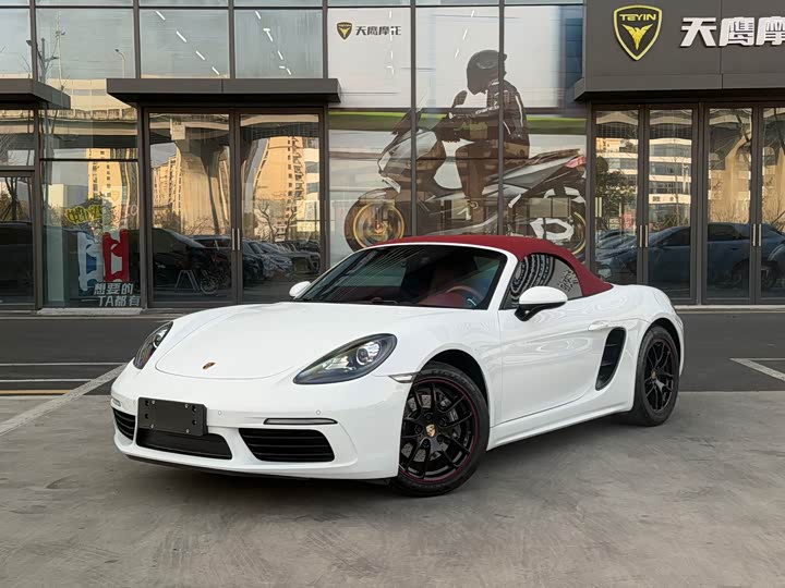 Фото 1 - Porsche 718