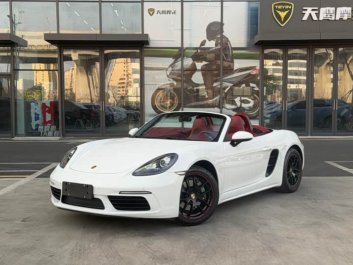 Фото 2 - Porsche 718