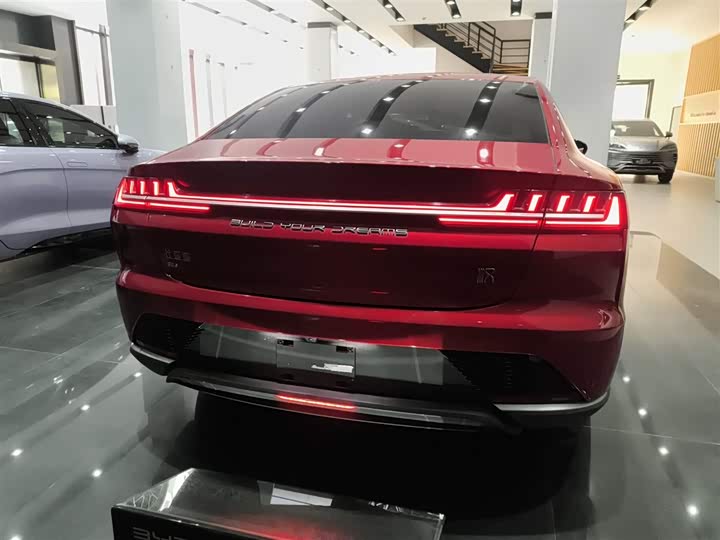 Фото 6 - BYD Han