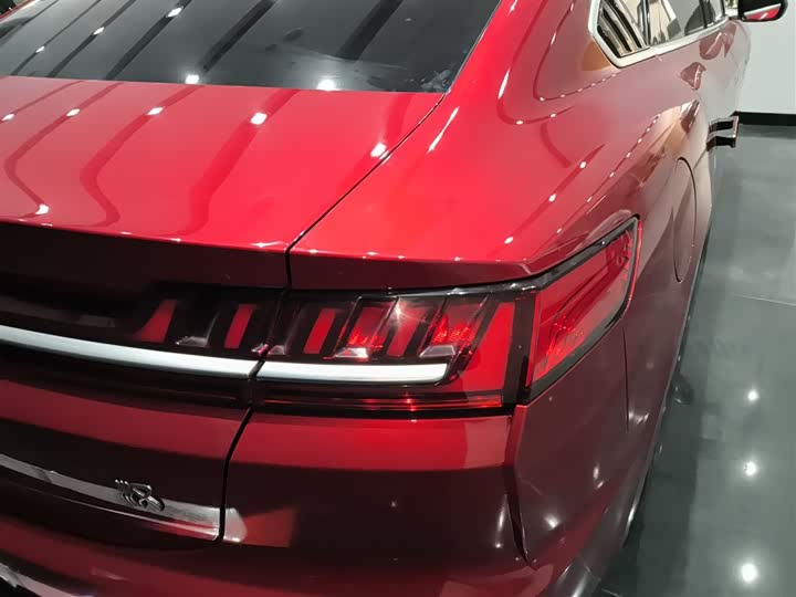 Фото 8 - BYD Han