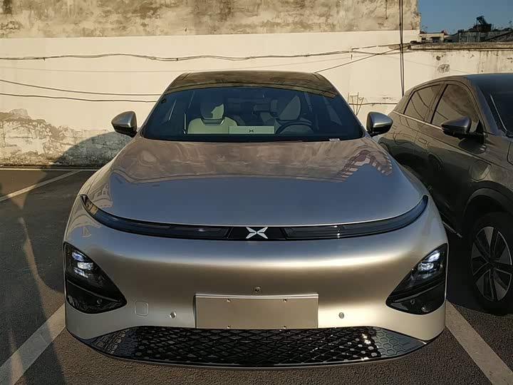 Фото 3 - XPeng G6