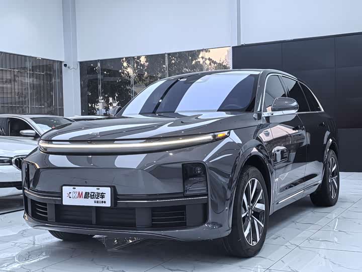 Фото 1 - LiXiang L7