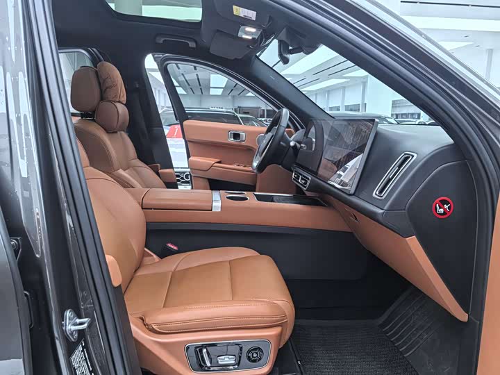 Фото 9 - LiXiang L7