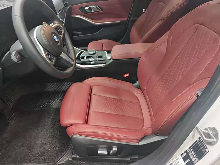 Фото 7 - BMW 3 Series