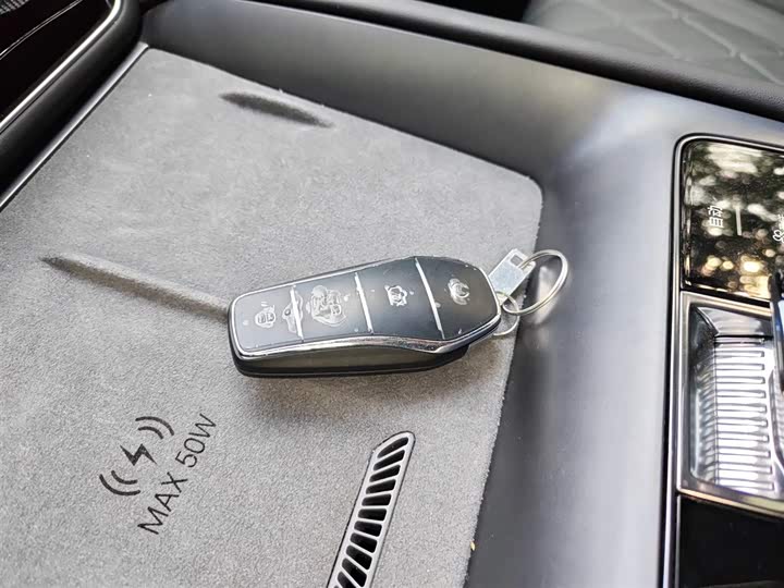 Фото 9 - BYD Sea Lion 07 EV