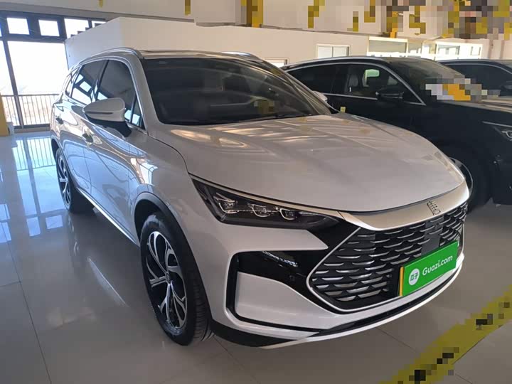 Фото 4 - BYD Tang Hybrid/EV