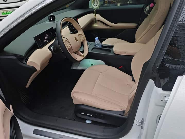 Фото 9 - Nio ET5T