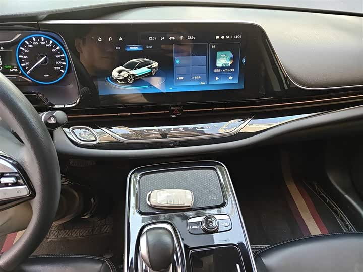 Фото 6 - GAC Aion S