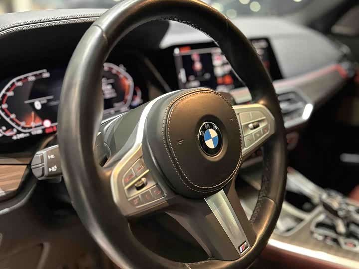 Фото 5 - BMW X5