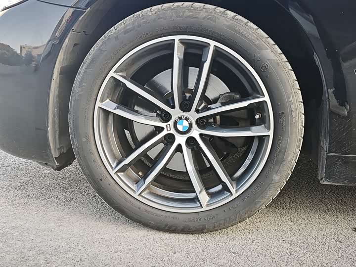 Фото 5 - BMW 5 Series