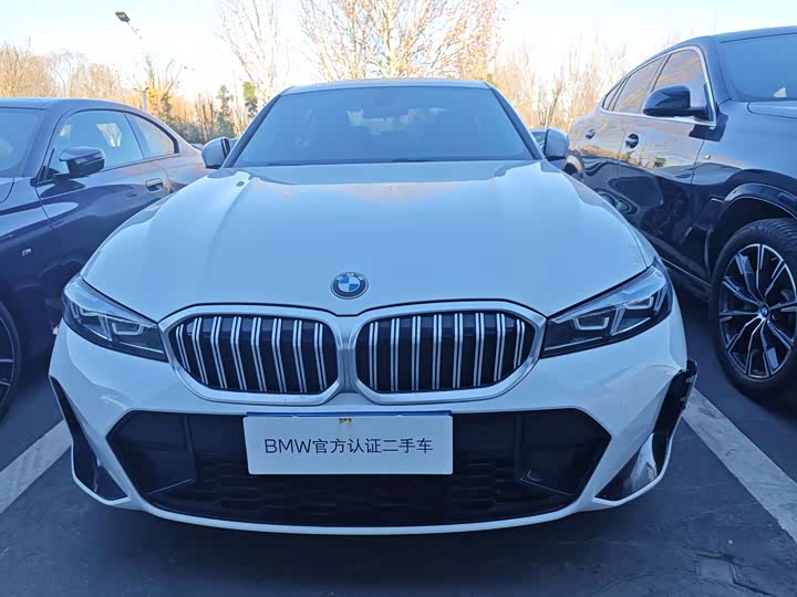 Фото 2 - BMW 3 Series