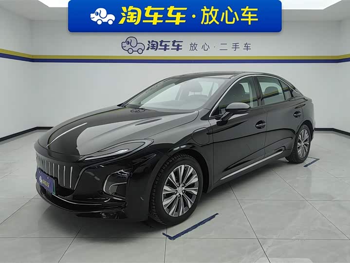 Фото 1 - Hongqi E-QM5