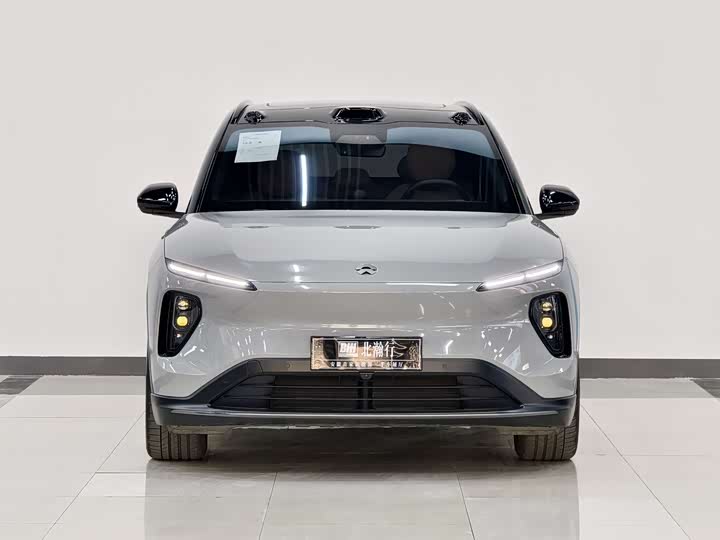 Фото 2 - Nio ES6