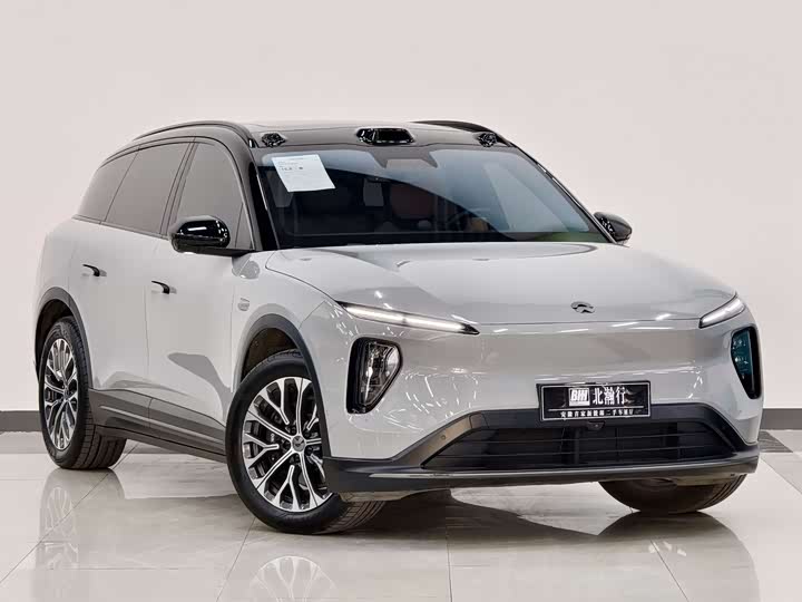 Фото 3 - Nio ES6