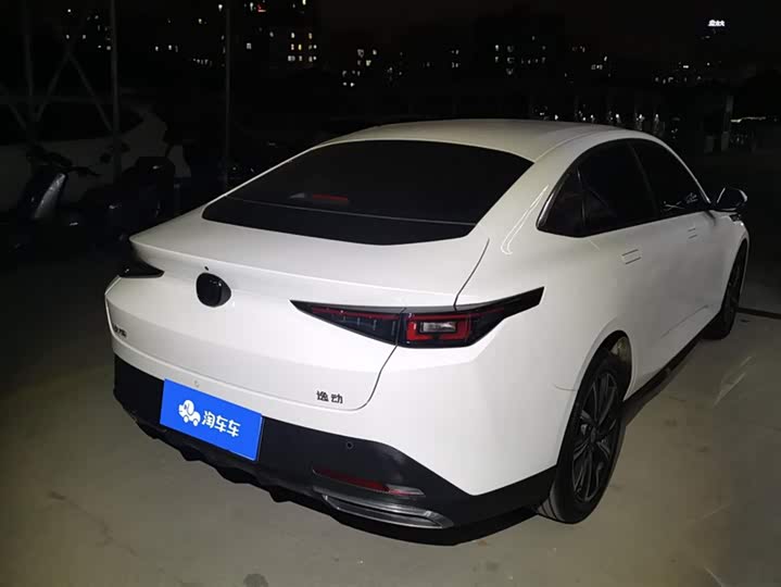 Фото 3 - Changan Eado Plus