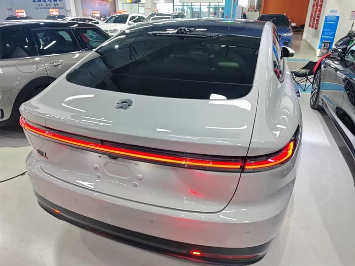 Фото 6 - Nio ET7