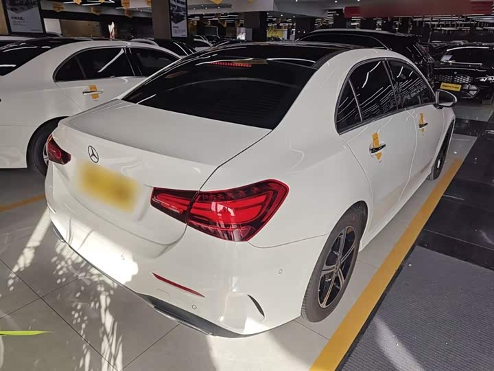 Фото 7 - Mercedes-Benz A-Class