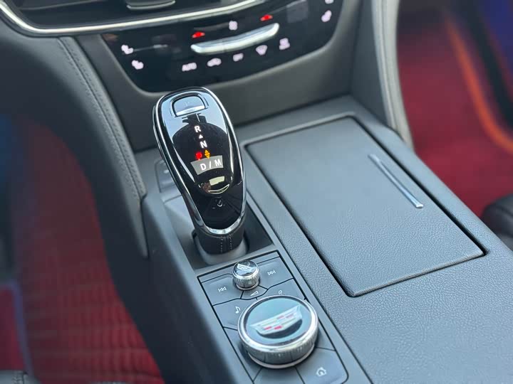 Фото 7 - Cadillac CT6