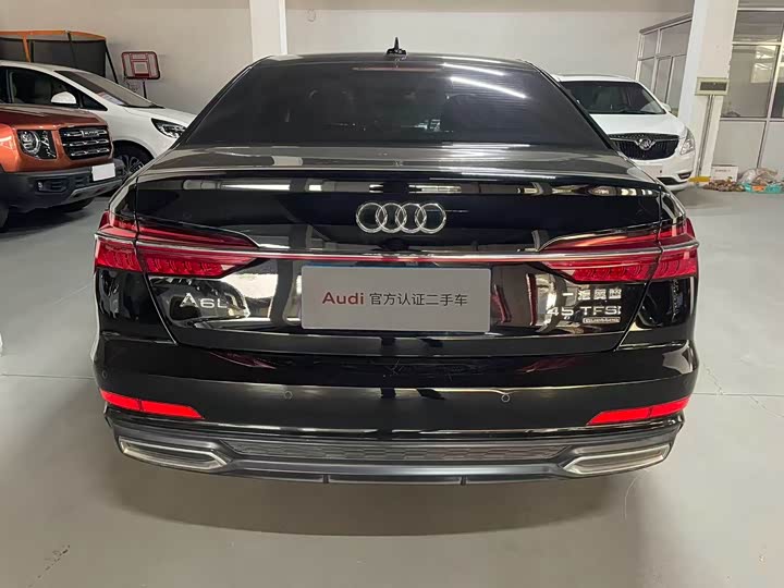 Фото 5 - Audi A6L