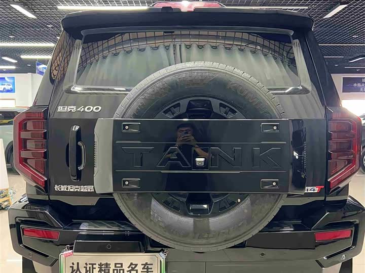 Фото 5 - Tank 400 Hybrid